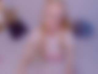 Live cam show with cut1ecut1e - Tittyfuck on Camsoda