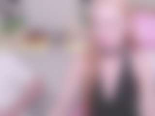 Live cam show with cut1ecut1e - Milk on galaxygirlnitro.com