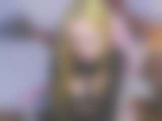 Live cam show with cut1ecut1e - Student on Camsoda