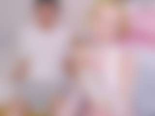 Live cam show with cut1ecut1e - Blue Eyes on madthumbs