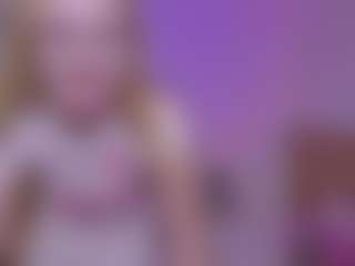 Live cam show with cut1ecut1e - Milk on Camsoda