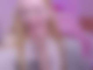 cut1ecut1e's Live Sex Cam Show