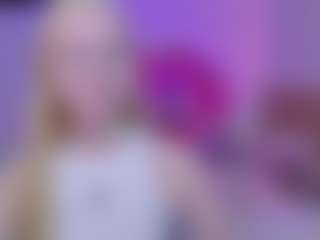 Live cam show with cut1ecut1e - Sweet on luckytryst.com