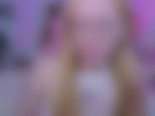 cut1ecut1e's Live Sex Cam Show