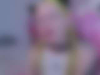 Live cam show with cut1ecut1e - Blondie on StripNow