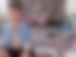 johnnykeyton8のライブセックスチャットショー