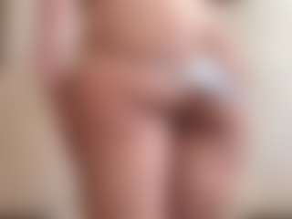 NellaTays's Live Sex Cam Show