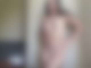 NellaTays's Live Sex Cam Show