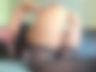 NellaTays's Live Sex Cam Show