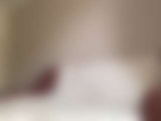 NellaTays's Live Sex Cam Show