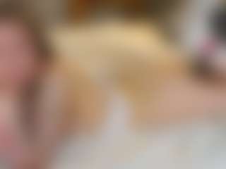 Live cam show with OlimpiaSchatzel - Facial on Camsoda