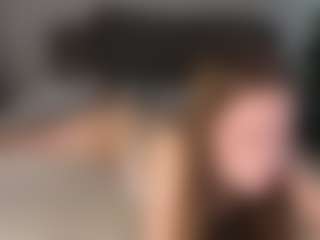 Live cam show with OlimpiaSchatzel - Facial on Sweet Sext