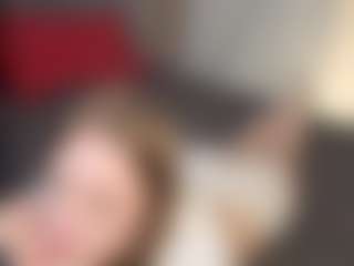 Live cam show with OlimpiaSchatzel - Facial on TeamSkeetLive