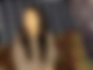 Live cam show with SenaEddinger - Strip on AdultVida.com