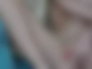 Live cam show with LeiaHux - Ass Clapping on camwithhim.com