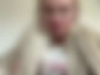 MaribethWheelis's Live Sex Cam Show