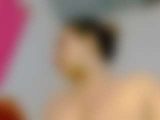 Live cam show with taliana19mateus - Blonde Hair MILF on Camsoda