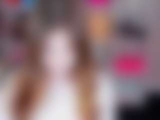 Live cam show with Violeta - New Shaved Pussy on Camming Site