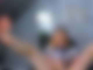 Live cam show with Violeta - Normal on SxyPornLive