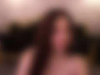 AlesiaDessmond's Live Sex Cam Show