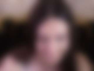 AlesiaDessmond's Live Sex Cam Show
