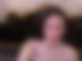 AlesiaDessmond's Live Sex Cam Show