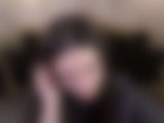 AlesiaDessmond's Live Sex Cam Show
