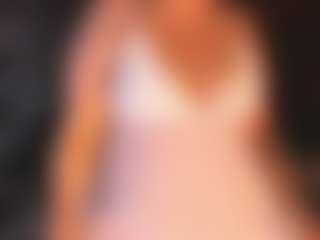 Alinondra-whatson's Live Sex Cam Show