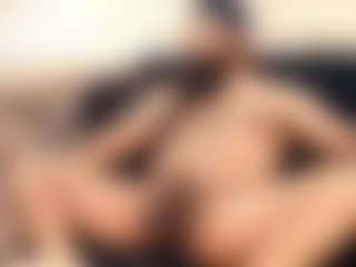 Bearded-Smoker's Live Sex Cam Show