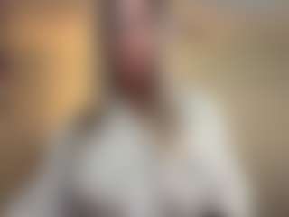 ChrisBimboVixen's Live Sex Cam Show