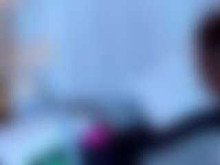 Live cam show with EveAura - Full Nudity on slutload