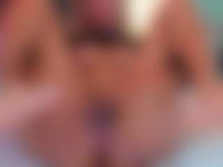 Live cam show with Giorgiina - Oral on livesuperchat.net