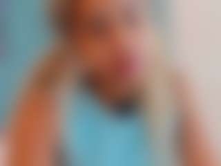 Live cam show with Giorgiina - Oral on Camsoda