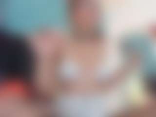 Live cam show with Giorgiina - Oral on Camsoda
