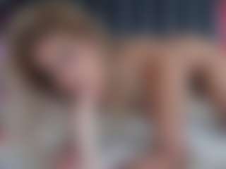 Live cam show with Giorgiina - Blonde Hair Small Tits on Camsoda
