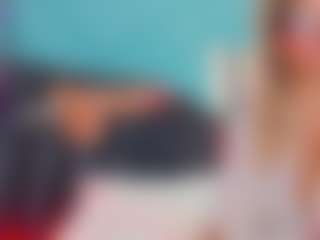 Live cam show with Giorgiina - Oral on Mixed Magazine Live