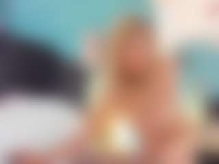 Live cam show with Giorgiina - Oral on Dolls Live
