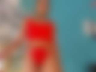 Live cam show with Giorgiina - Blonde Hair Small Tits on Camming Site