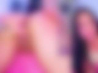 Live cam show with lorena - Shaved Pussy on Cam Slut