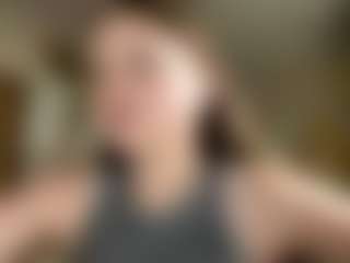 Live cam show with Annabelle - Blue Eyes on madthumbs
