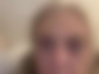 sammiebee75's Live Sex Cam Show