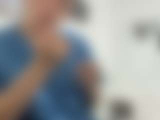 saann27's Live Sex Cam Show