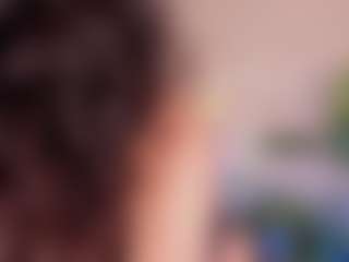 Live cam show with Sara - Brown Hair on SpankPalCams