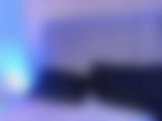 Live cam show with Sara - Hairy Pussy Brown Hair on Dolls Live