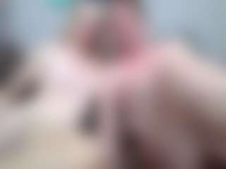 Live cam show with Sn-Tur - Green Eyes on Camsoda