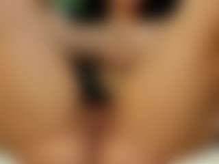 AbbyMoonX's Live Sex Cam Show