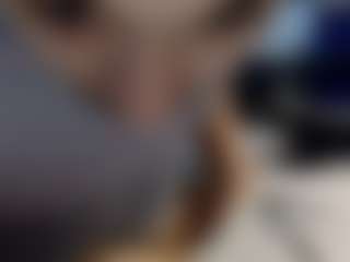 adriian93's Live Sex Cam Show