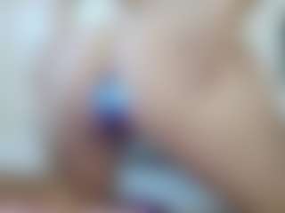 Live cam show with AmberHotWorsted - Camel Toe on Dolls Live