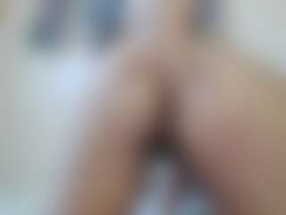 Live cam show with AmberHotWorsted - Camel Toe on Camiplay Live