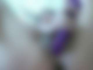 Live cam show with AmberHotWorsted - Camel Toe on Camsoda